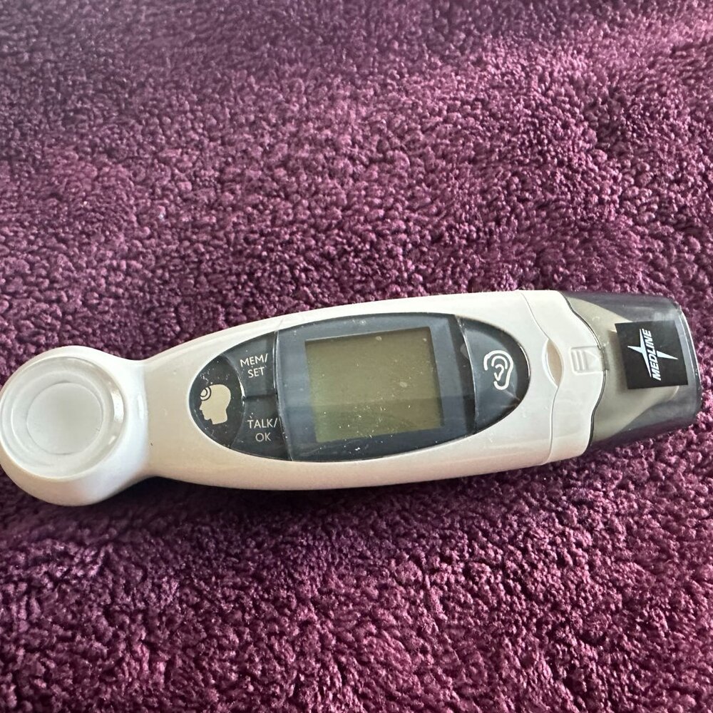 NEW Medline No Touch Infrared Forehead Thermometer